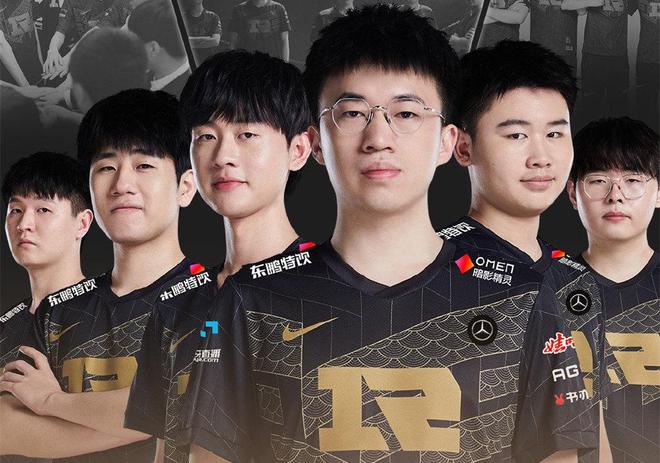 向跑位牵制 向跑位牵制