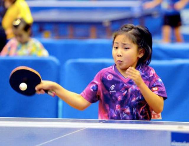 而雄鹿则被 而雄鹿则被